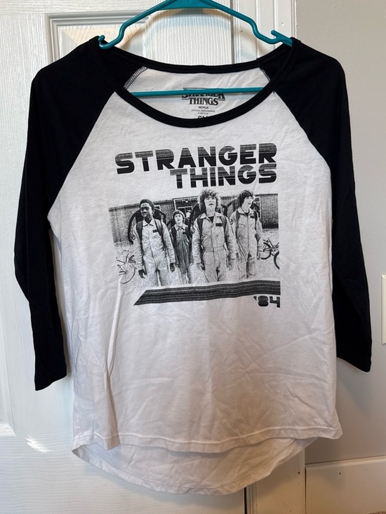 Netflix Other - Netflix Black & White Stranger Things Raglan Tee